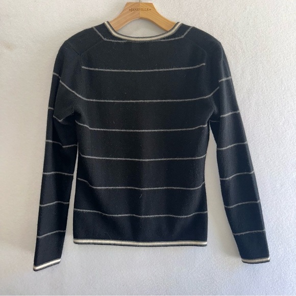 Cashmere Pull Over V Neck Striped Sweater by Cullen Gray Cream and Black Size Sm - Picture 2 of 5